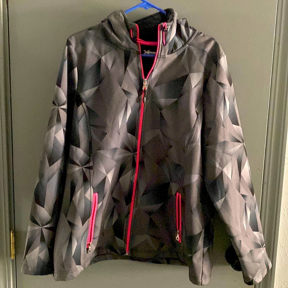 Soft shell women’s xersion coat